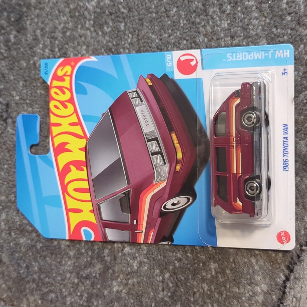 1986 Toyota Van hot wheels brand new